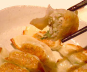 鶏餃子は米油で